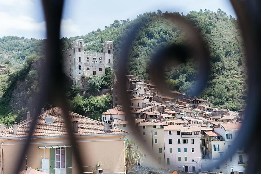 Dussaiga - Camera Del Fiordaliso Dolceacqua Maison d'hôtes